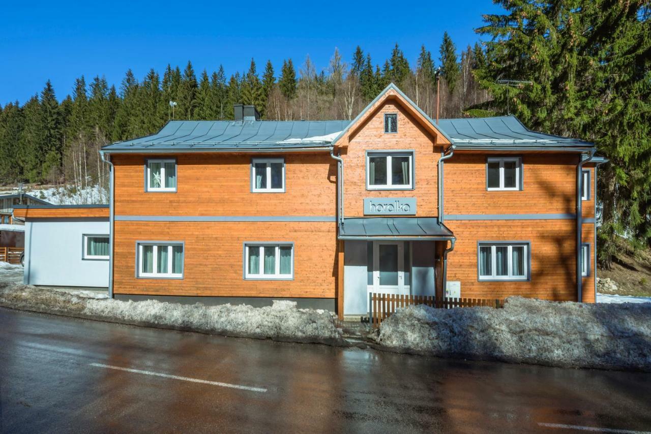 Horalka Apartman Pec Pec pod Sněžkou Zewnętrze zdjęcie